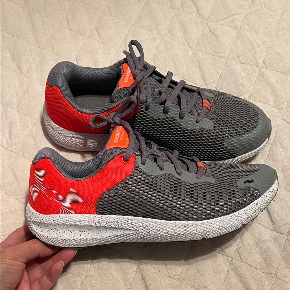 Under Armour Tennis Shoes Size 8